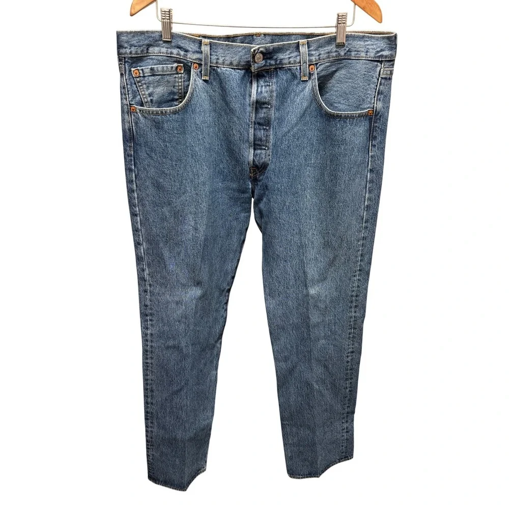Levi's Jeans Men 38x32 Blue 501 Original Fit Button Fly Straight Leg Denim
